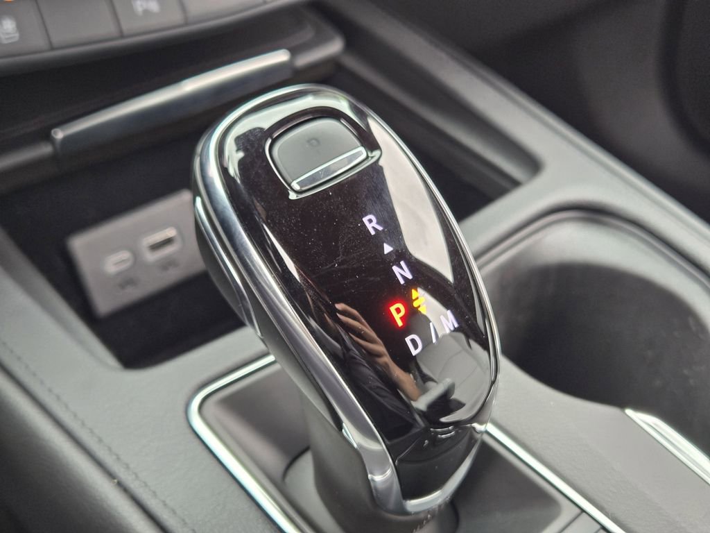 Used 2024 Cadillac XT4 Sport FWD image 26