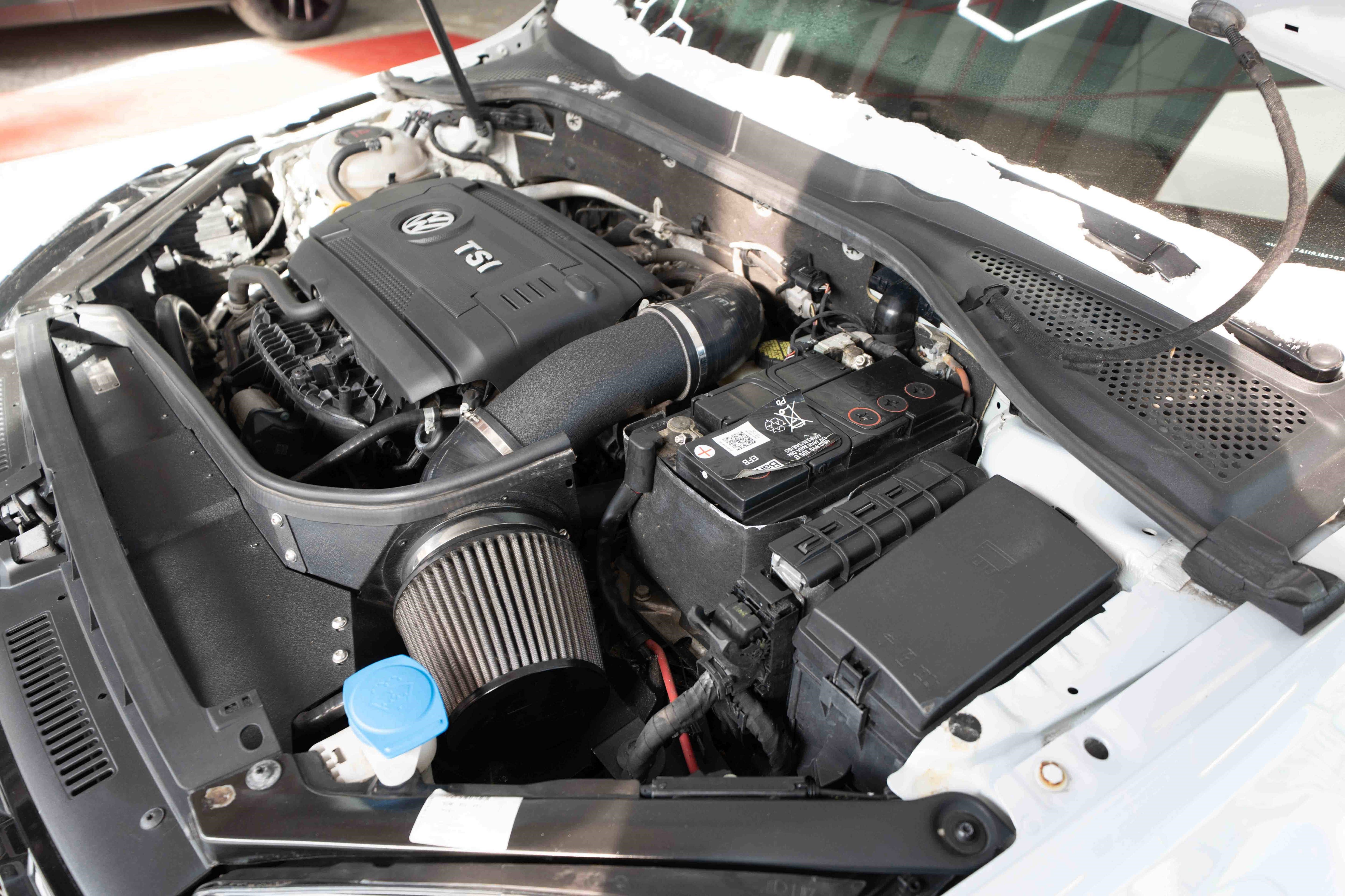 Used 2018 Volkswagen GTI S image 33