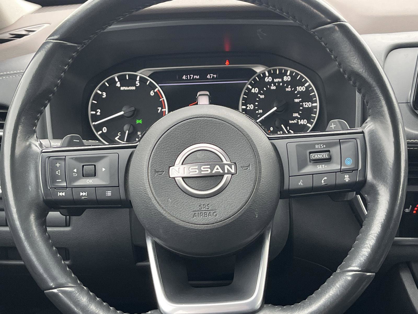 Used 2023 Nissan Rogue SV w/ SV Premium Package image 15