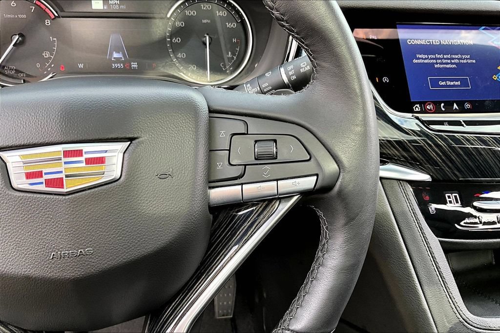 Certified 2025 Cadillac XT6 Premium Luxury AWD/4WD image 21