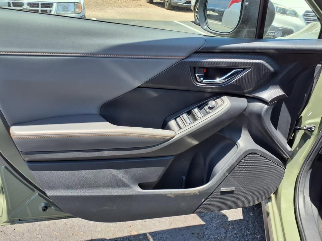New 2025 Subaru Crosstrek 2.5i Limited w/ Popular Package #3A image 10