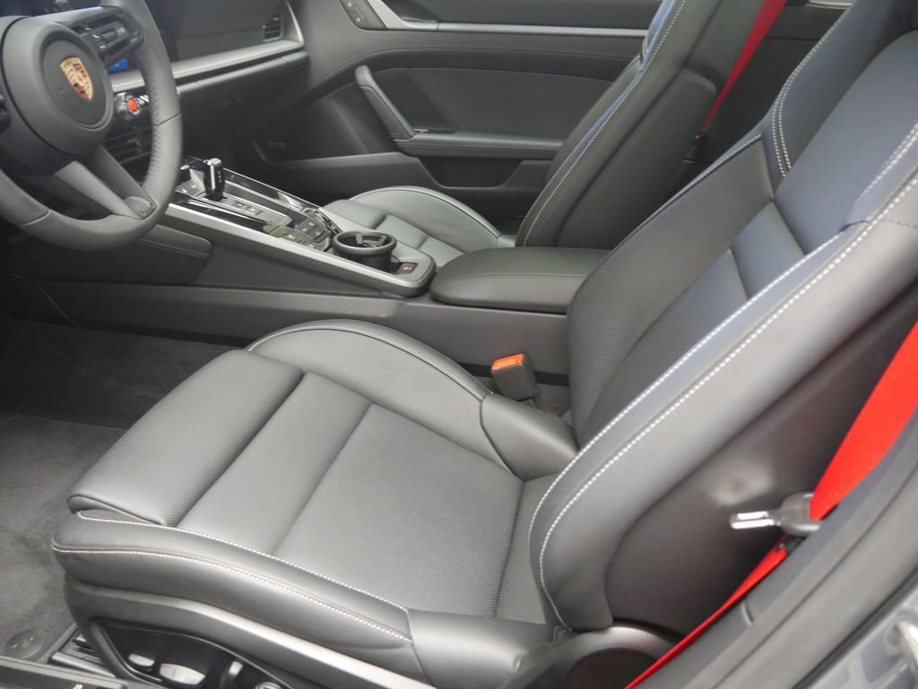 Certified 2026 Porsche 911 Carrera image 17