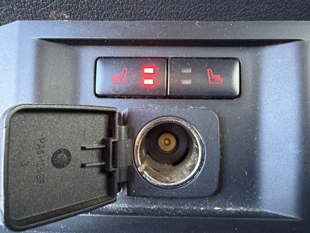 Used 2021 Ford F150 Lariat w/ Equipment Group 502A High AWD/4WD image 21