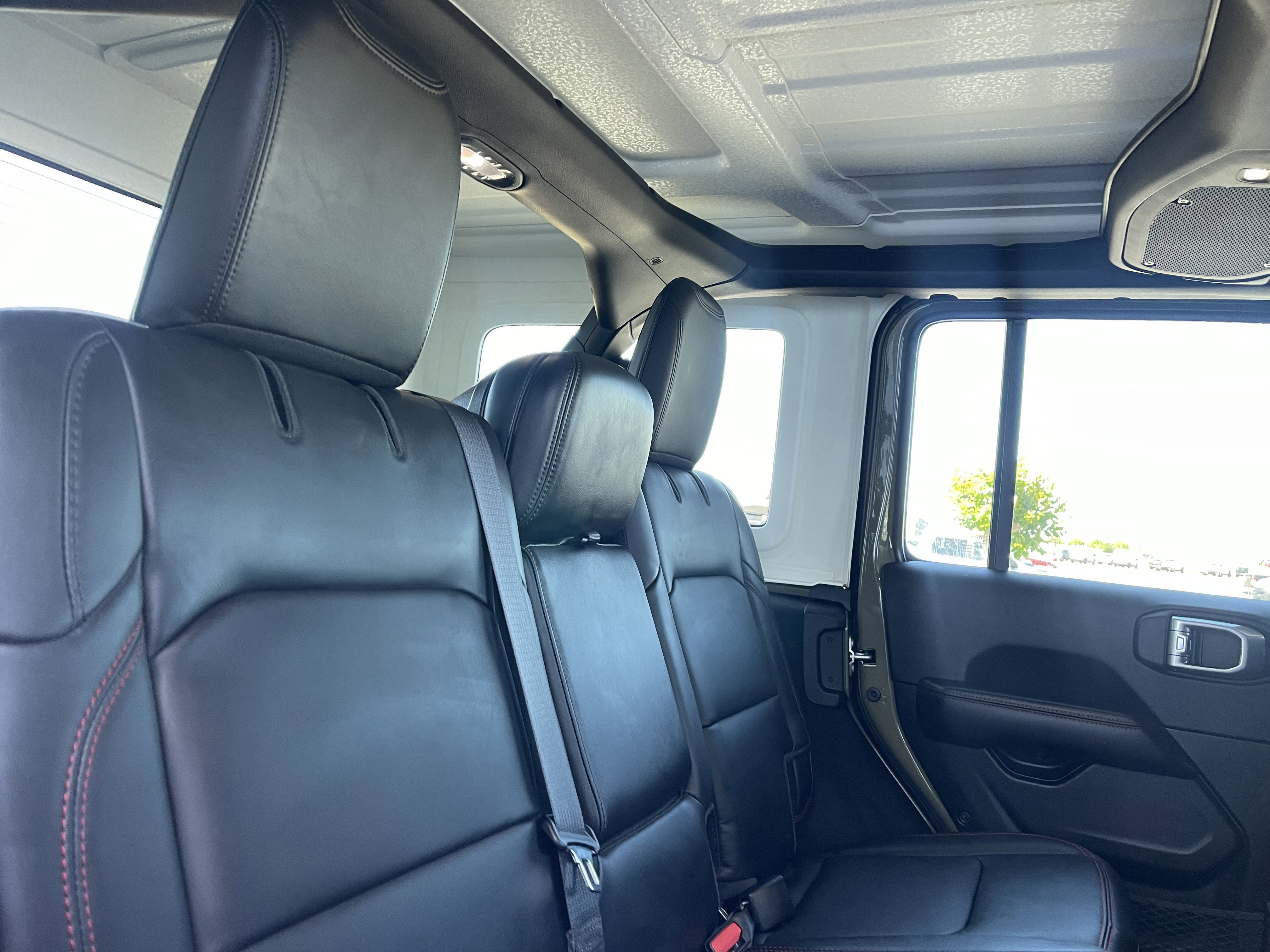 New 2026 Jeep Wrangler Unlimited Rubicon AWD/4WD image 23