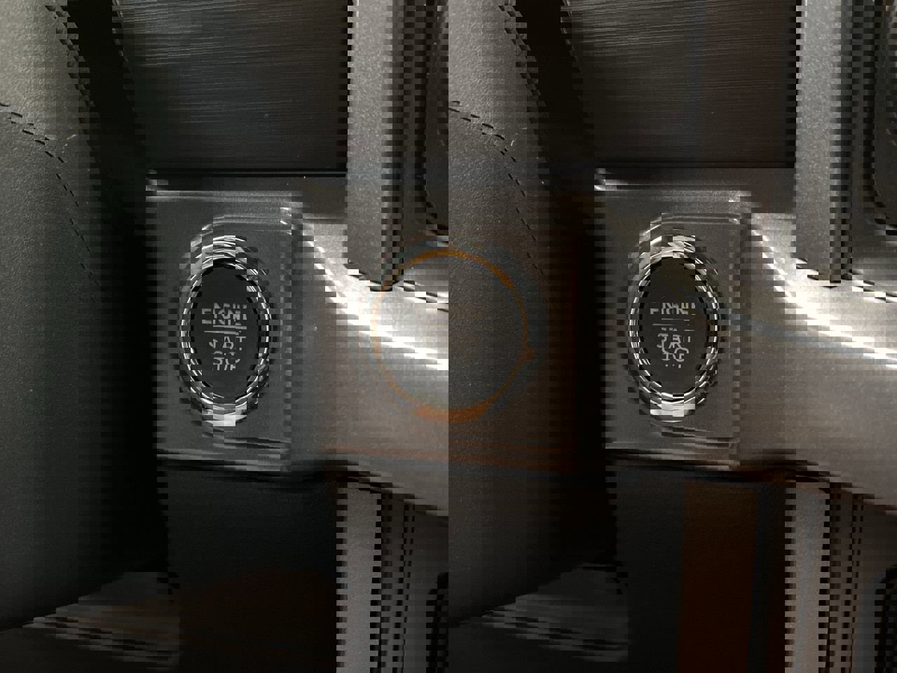 New 2025 Ford F150 XLT w/ Equipment Group 302A MID AWD/4WD image 19