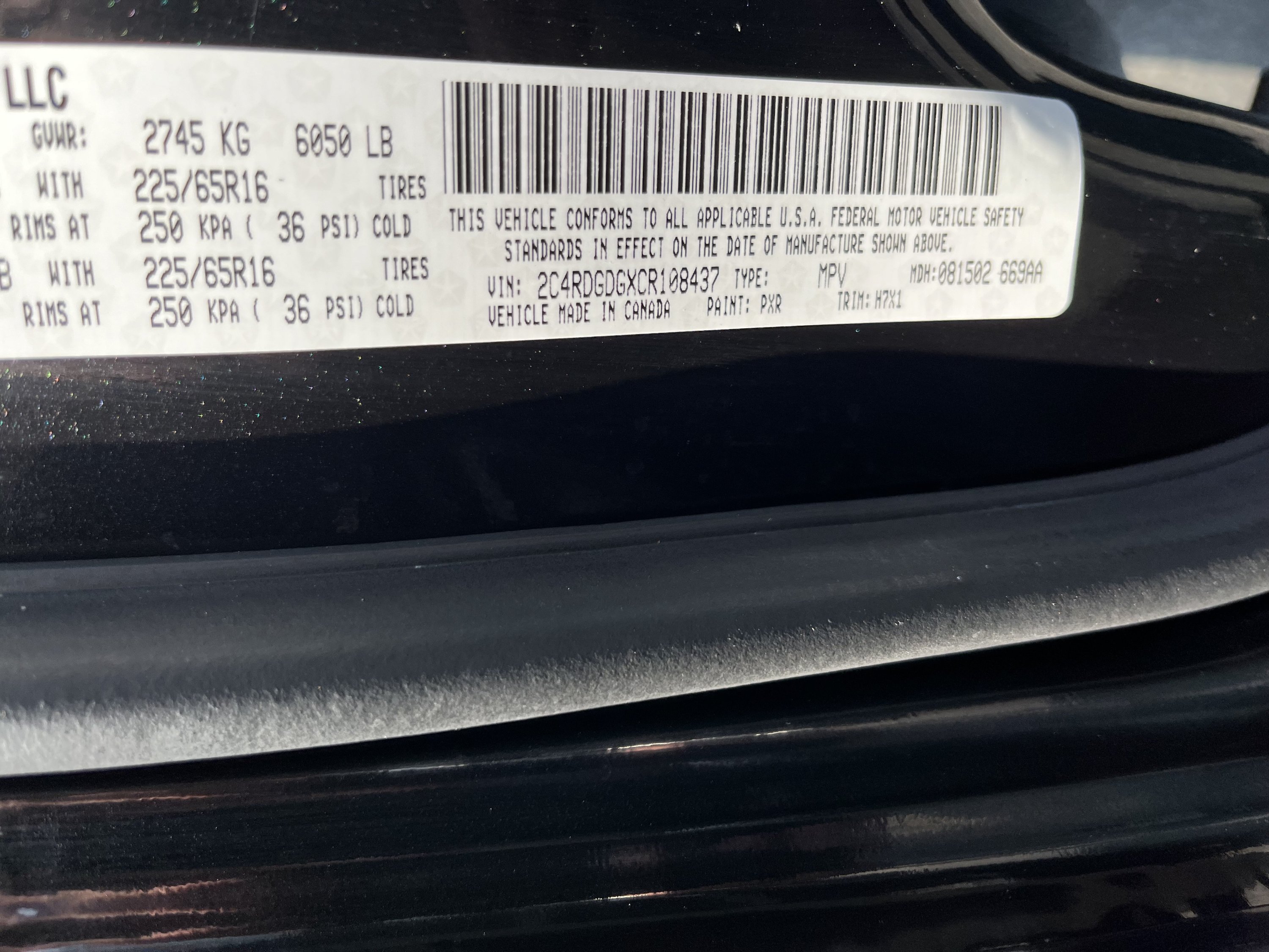 Used 2012 Dodge Grand Caravan Crew FWD image 22