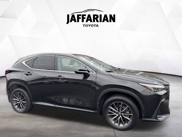 Used 2024 Lexus NX 350 AWD w/ Premium Package image 3