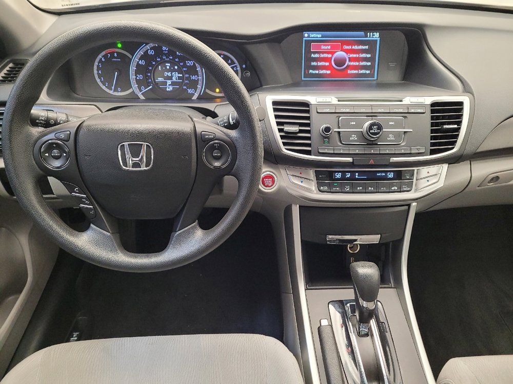 Used 2015 Honda Accord EX image 22