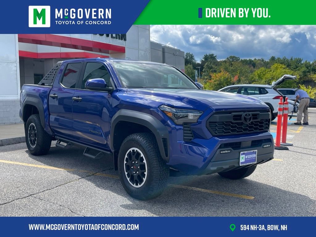 Used 2024 Toyota Tacoma TRD Off-Road AWD/4WD image 7