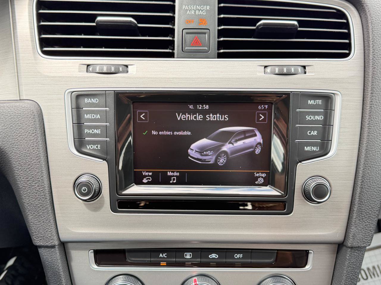 Used 2015 Volkswagen Golf S FWD image 55