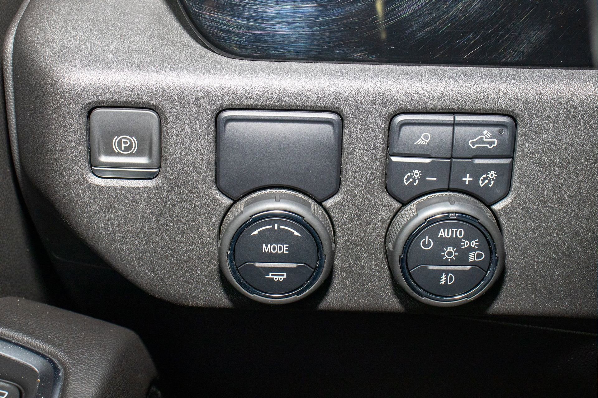 Used 2022 Chevrolet Silverado 1500 LTZ image 26