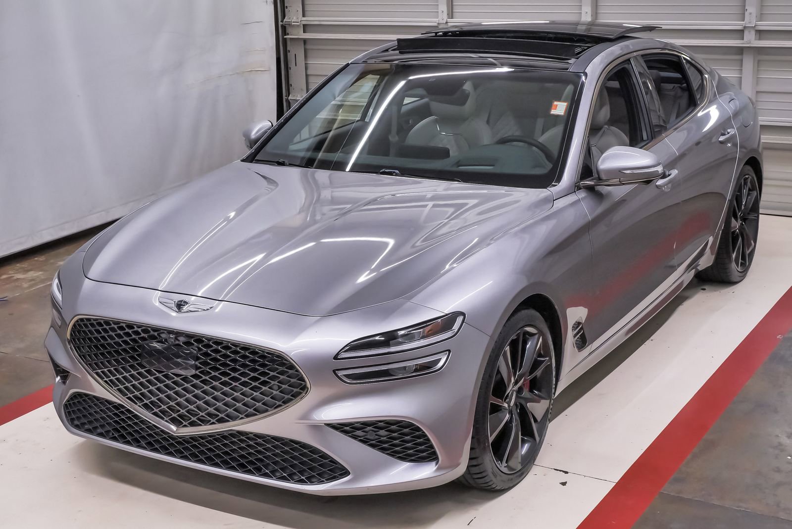 Certified 2022 Genesis G70 3.3T RWD image 1