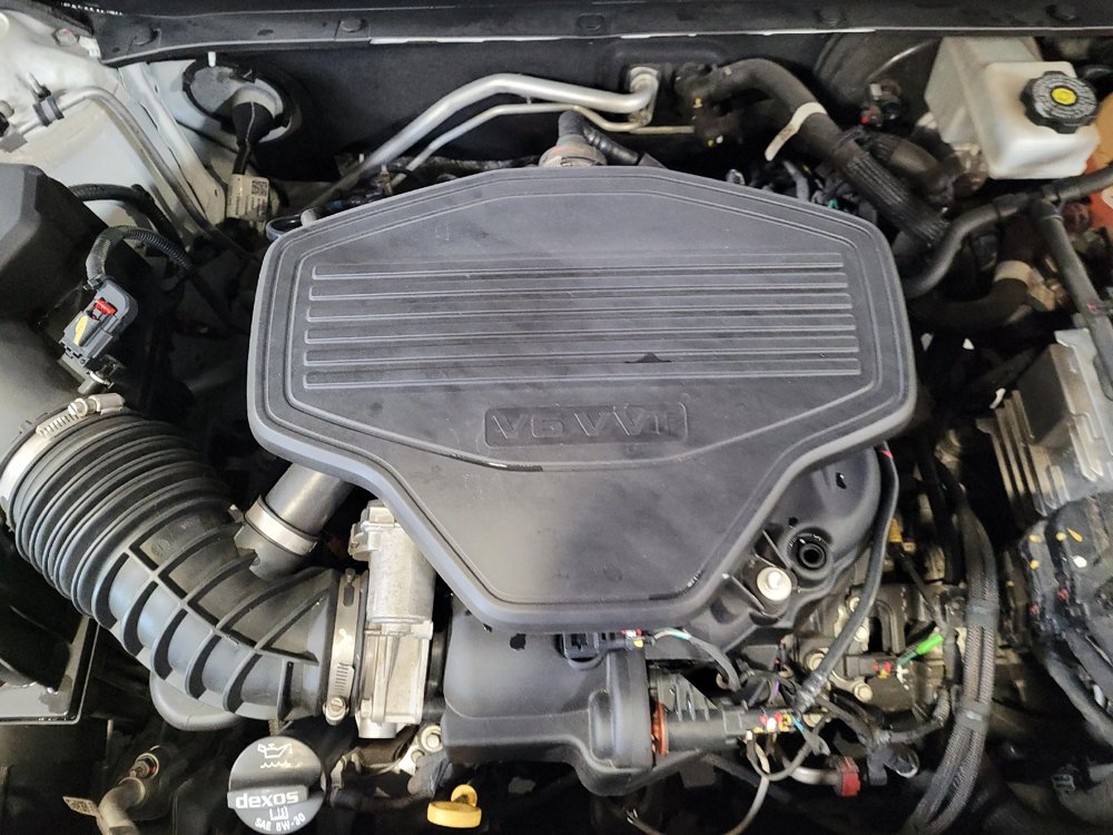 Used 2021 Chevrolet Blazer LT FWD image 30