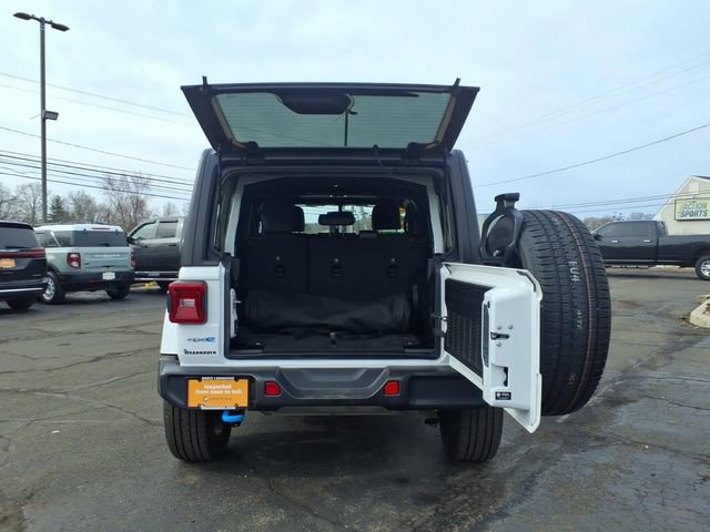 Certified 2023 Jeep Wrangler Unlimited Sahara w/ Cold Weather Group image 10