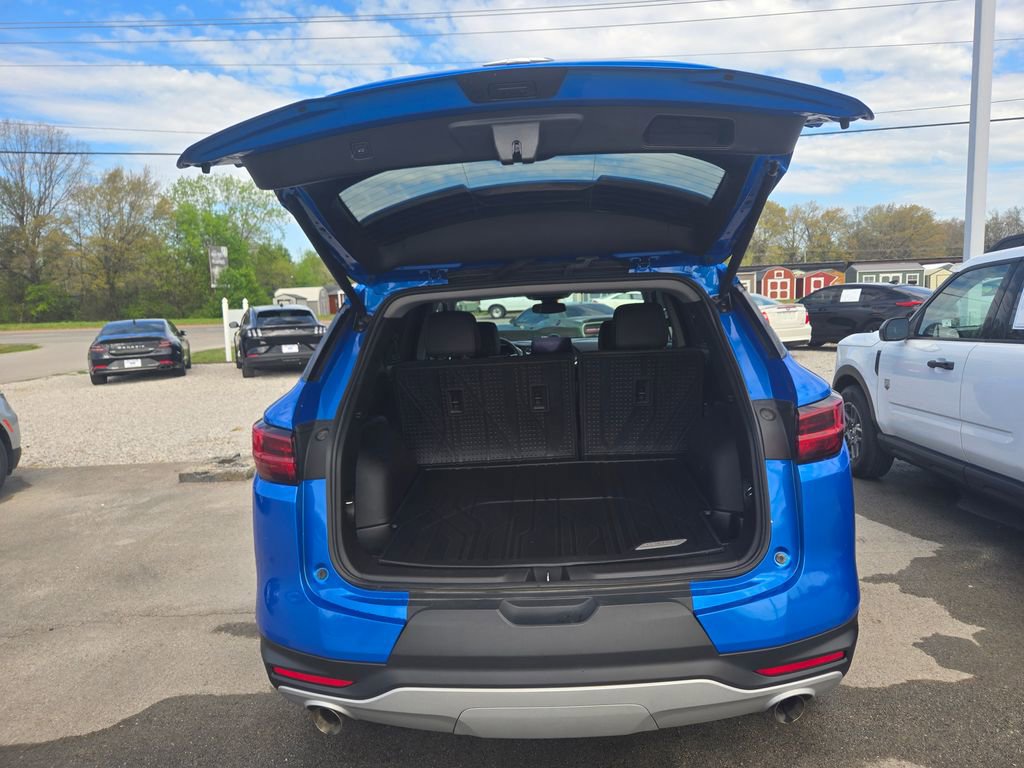 Used 2024 Chevrolet Blazer LT w/ LPO, Floor Liner Package FWD image 5