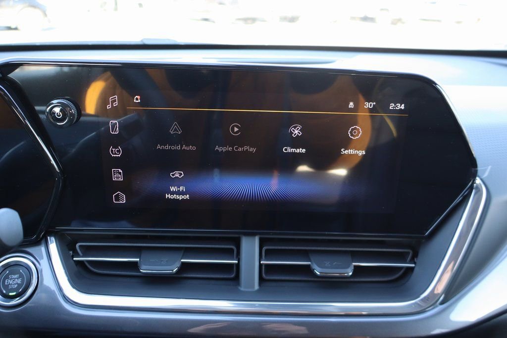 New 2026 Chevrolet Trax ACTIV w/ Sunroof Package image 11