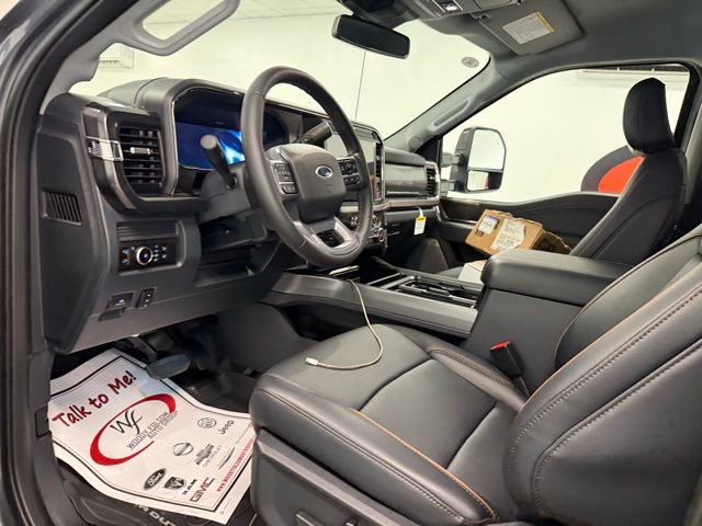 New 2026 Ford F450 4x4 Crew Cab Super Duty image 10