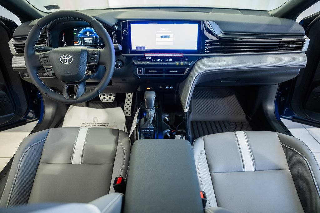 New 2026 Toyota Camry SE FWD image 18