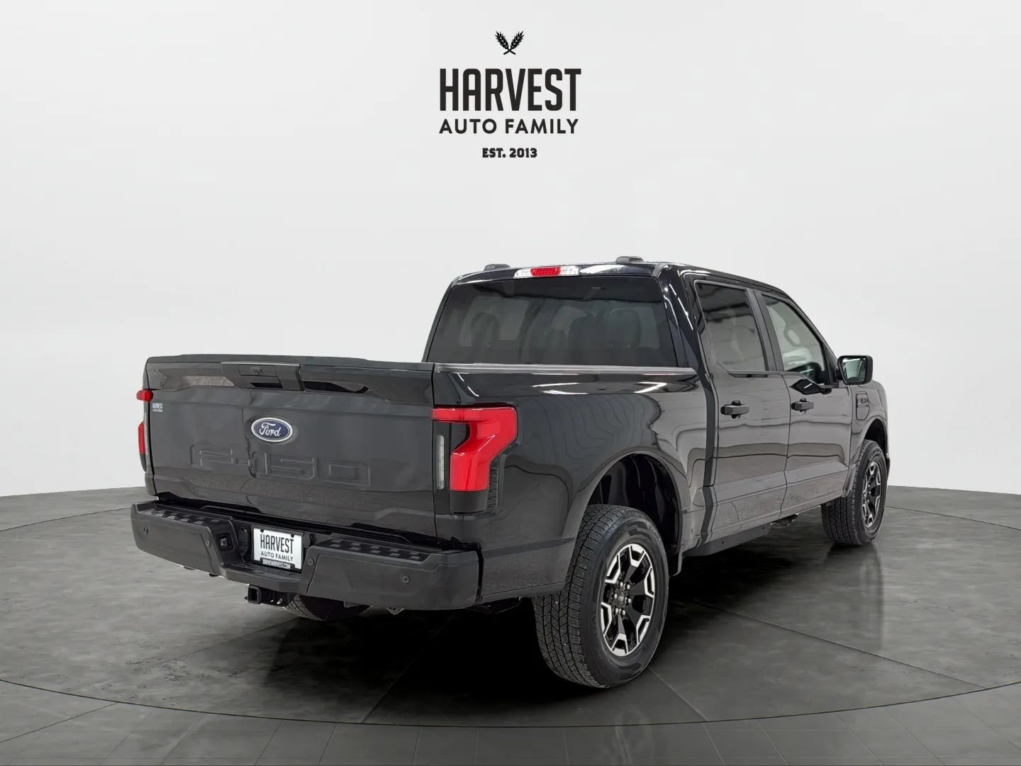 Used 2022 Ford F150 Lightning Pro AWD/4WD image 6