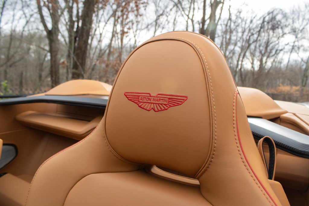 New 2026 Aston Martin Vanquish Convertible RWD image 15