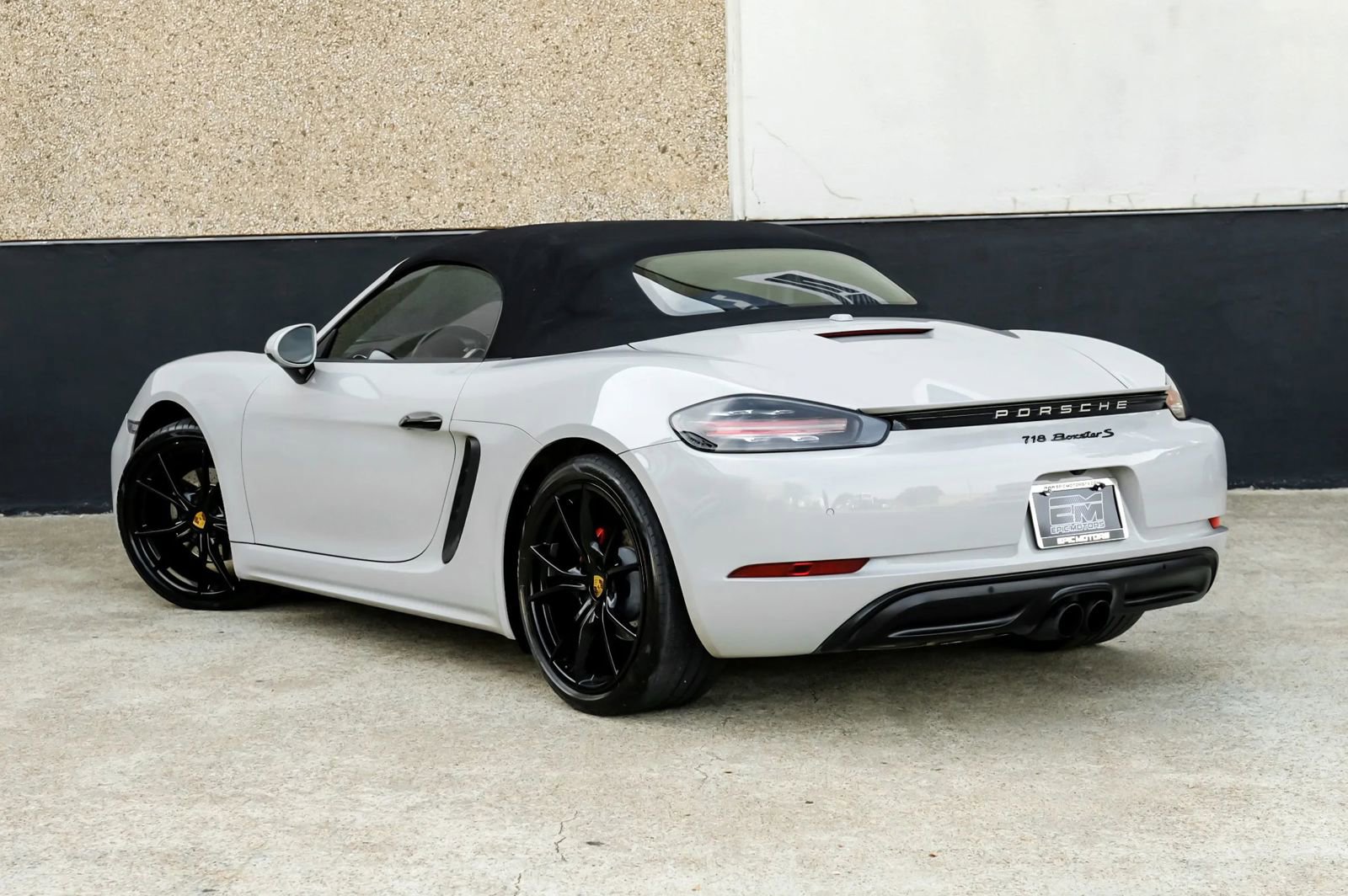 Used 2020 Porsche 718 Boxster S RWD image 12