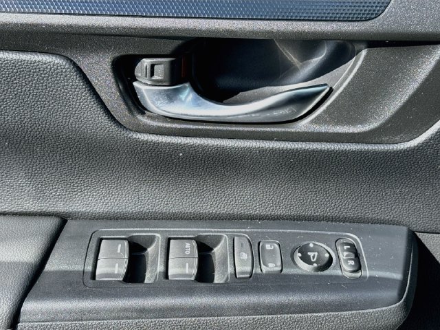 Used 2024 Honda CR-V LX image 19