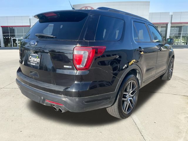 Used 2019 Ford Explorer Sport w/ Equipment Group 401A AWD/4WD image 5