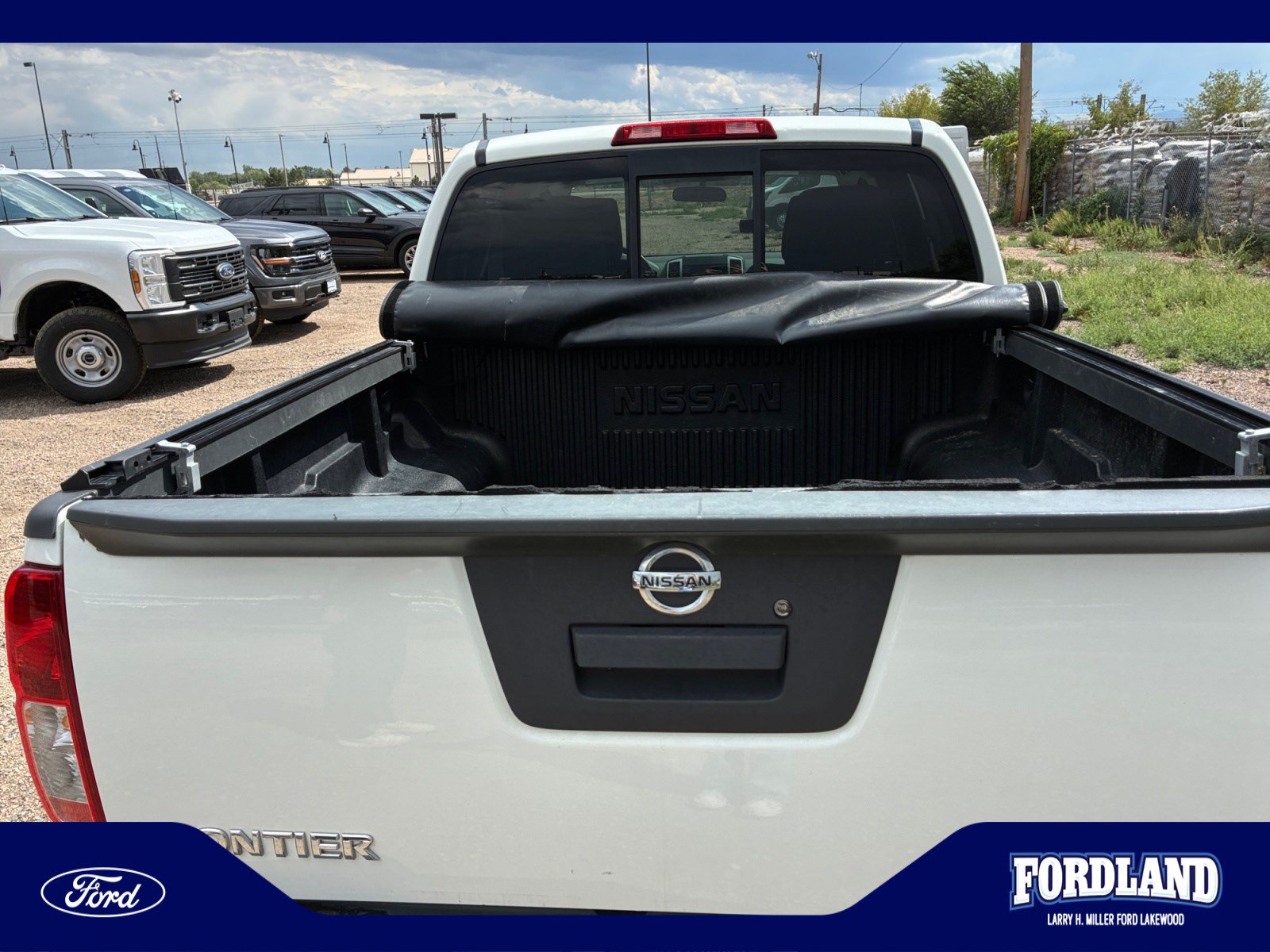 Used 2018 Nissan Frontier SV RWD image 32