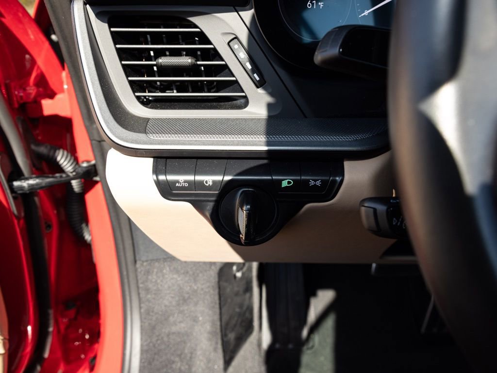 Used 2024 Porsche 911 Carrera S image 27