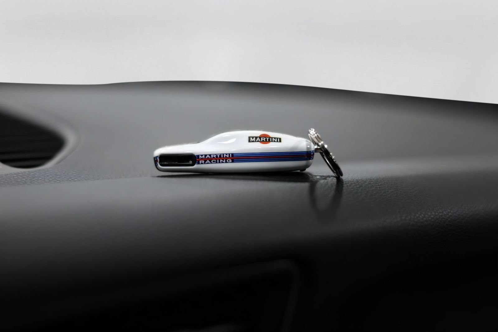 Used 2018 Porsche 911 Targa 4S image 23