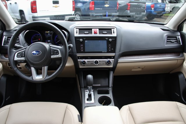 Used 2017 Subaru Outback 2.5i Limited AWD/4WD image 37