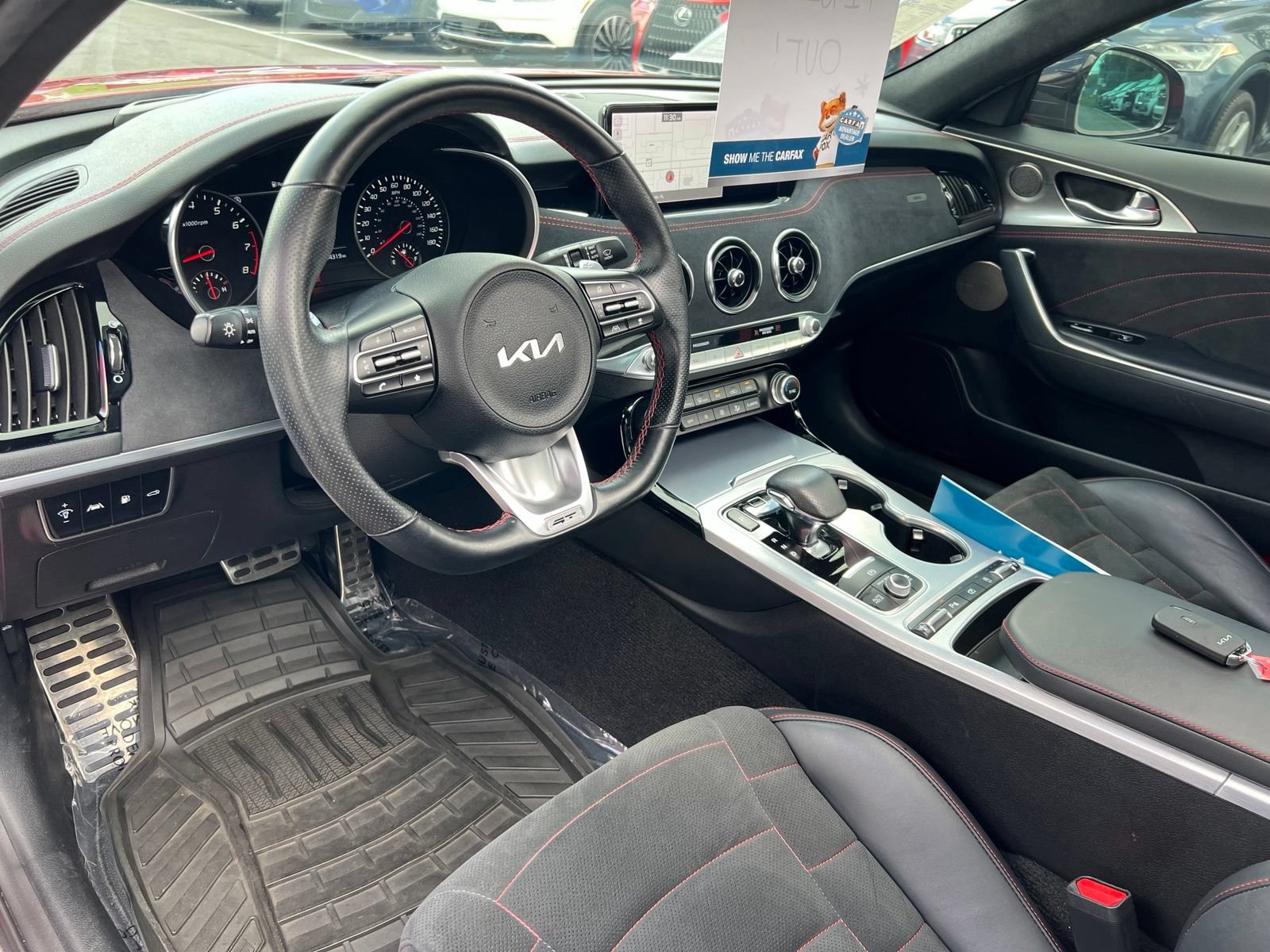Used 2023 Kia Stinger GT2 w/ Option Group 015 RWD image 30