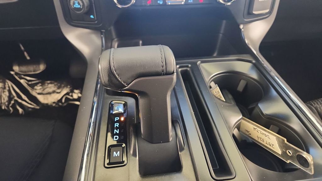 New 2025 Ford F150 XLT w/ Equipment Group 302A MID image 33