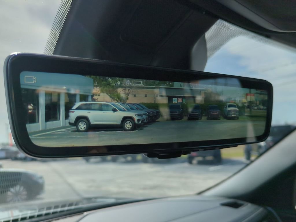 New 2026 Jeep Grand Cherokee L Limited image 37