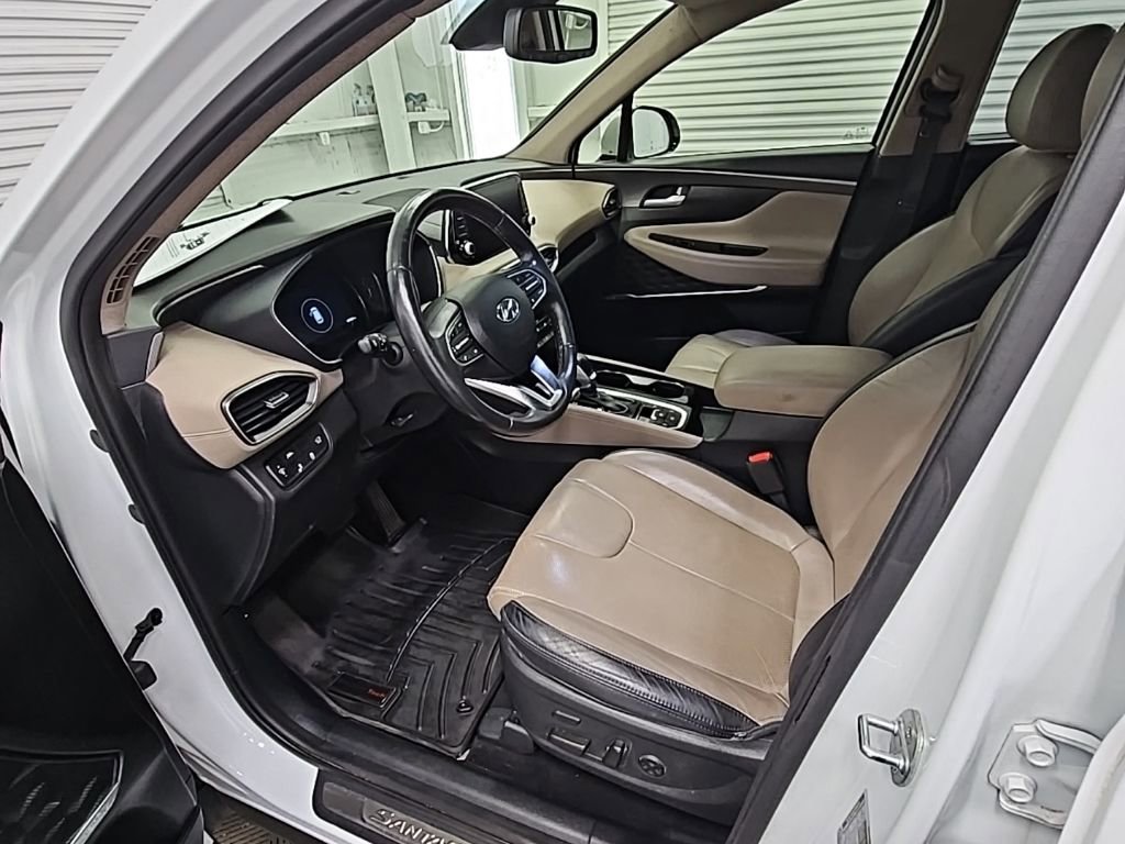 Used 2020 Hyundai Santa Fe Limited image 11
