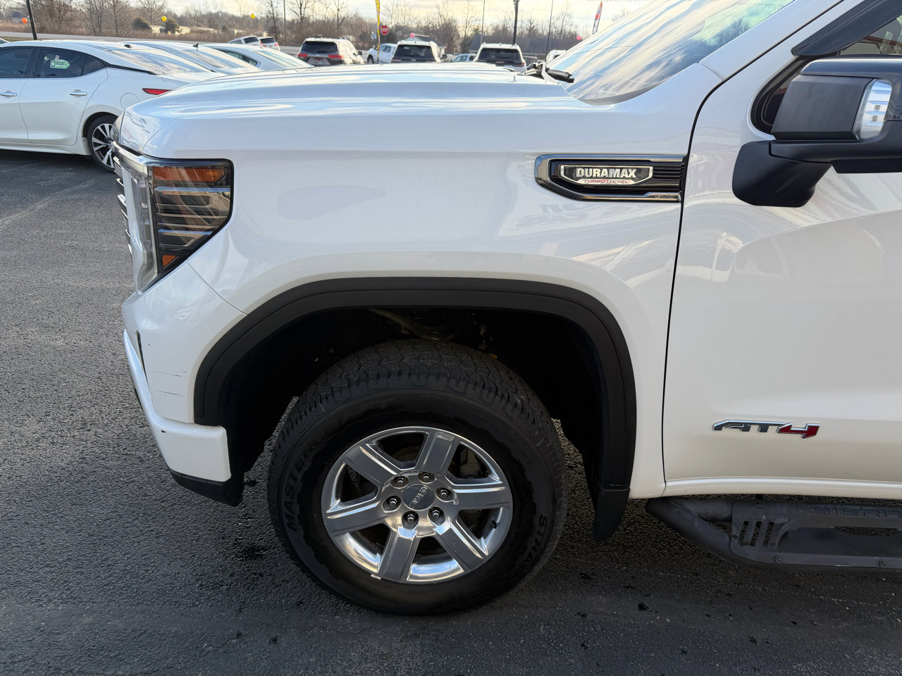 Used 2022 GMC Sierra 1500 AT4 w/ AT4 Preferred Package image 13
