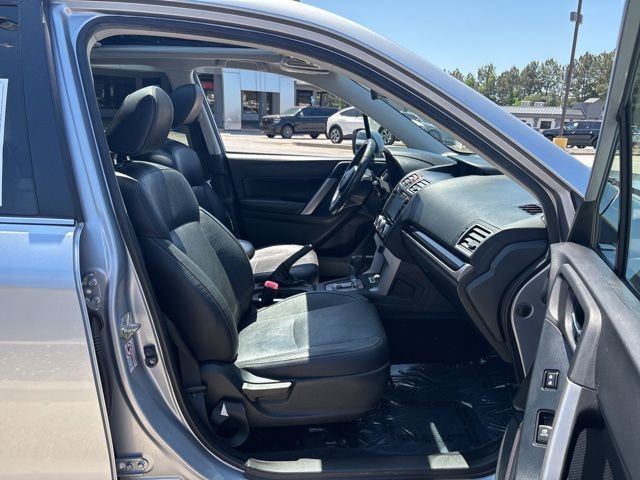 Used 2017 Subaru Forester 2.5i Limited image 20