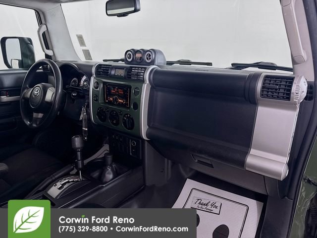 Used 2010 Toyota FJ Cruiser 4WD image 26