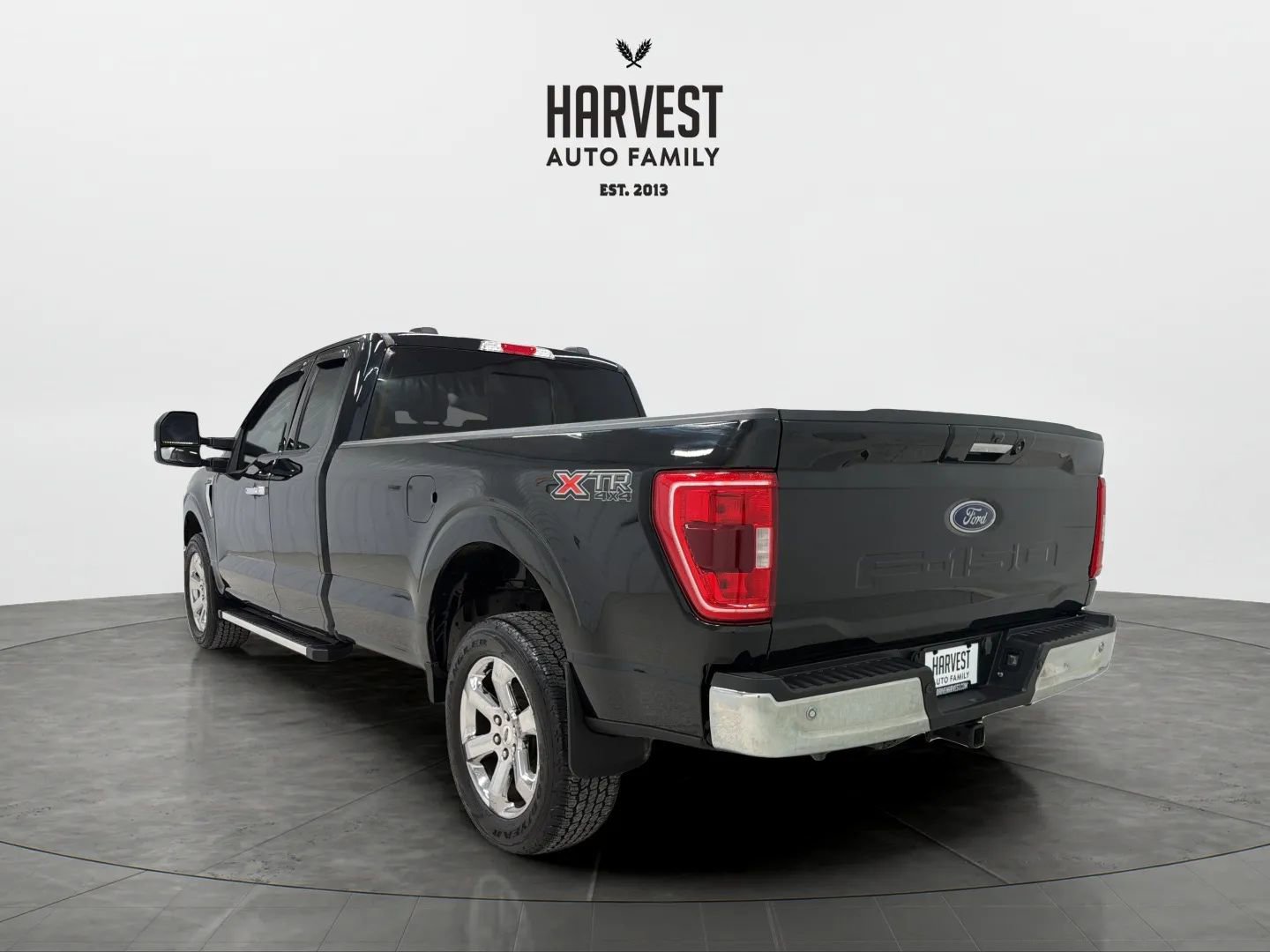 Used 2023 Ford F150 XLT w/ Equipment Group 302A High AWD/4WD image 4