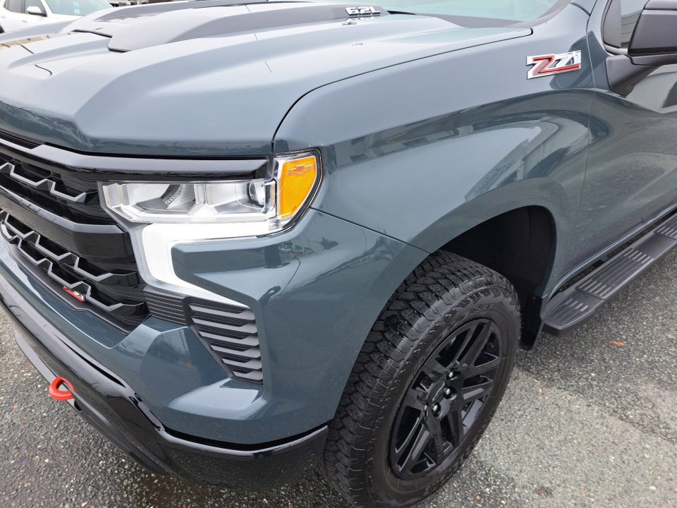 Certified 2025 Chevrolet Silverado 1500 LT Trail Boss w/ Convenience Package II image 23