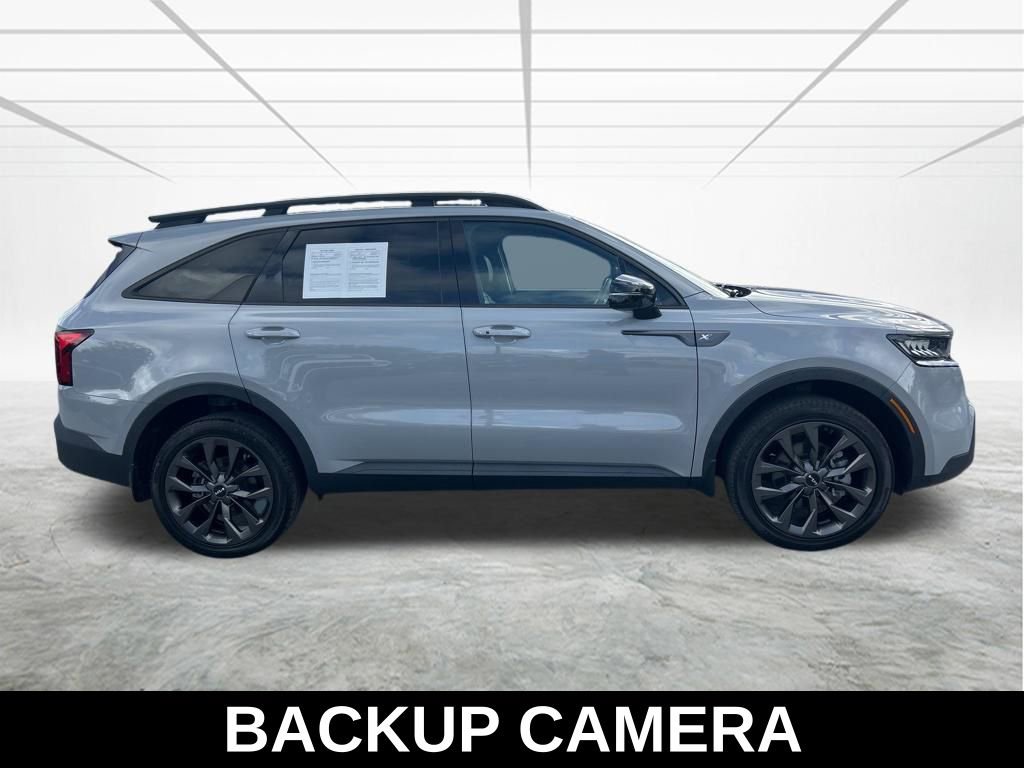 Used 2023 Kia Sorento X-Line EX image 4