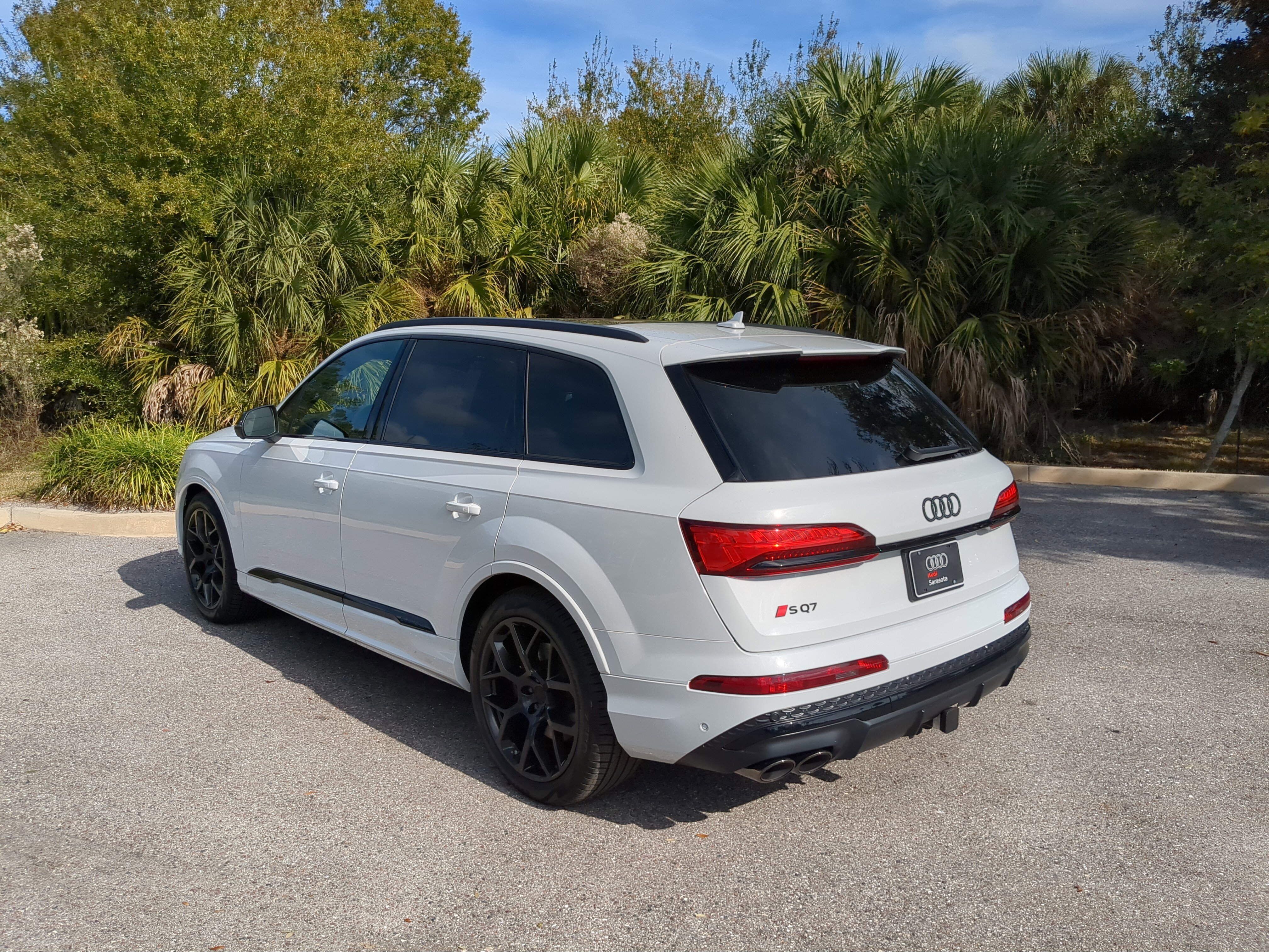 New 2026 Audi SQ7 Premium Plus image 6