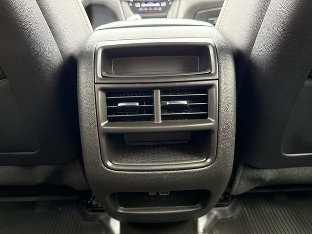 Certified 2024 Cadillac XT5 Luxury w/ LPO, Floor Liner Package AWD/4WD image 30