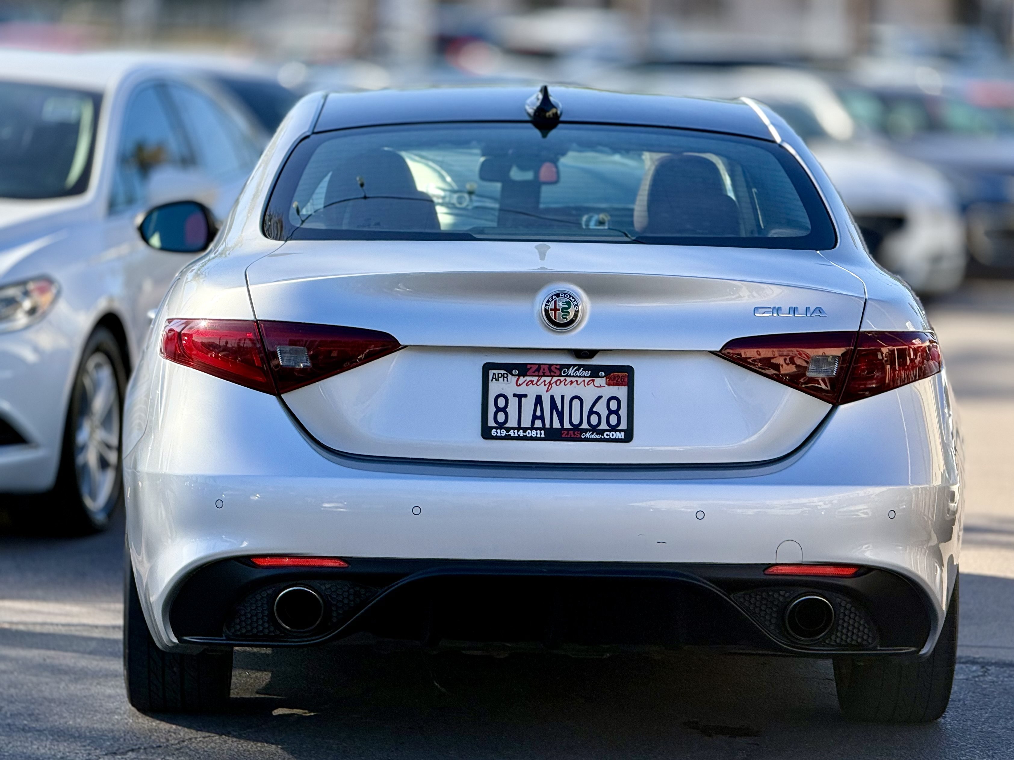 Used 2018 Alfa Romeo Giulia Ti Sport w/ Quick Order Package 22U Sport RWD image 9