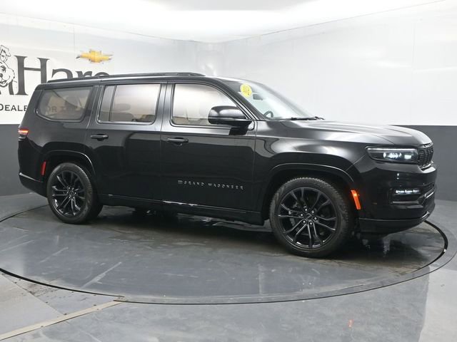 Used 2023 Jeep Grand Wagoneer Series III AWD/4WD image 6