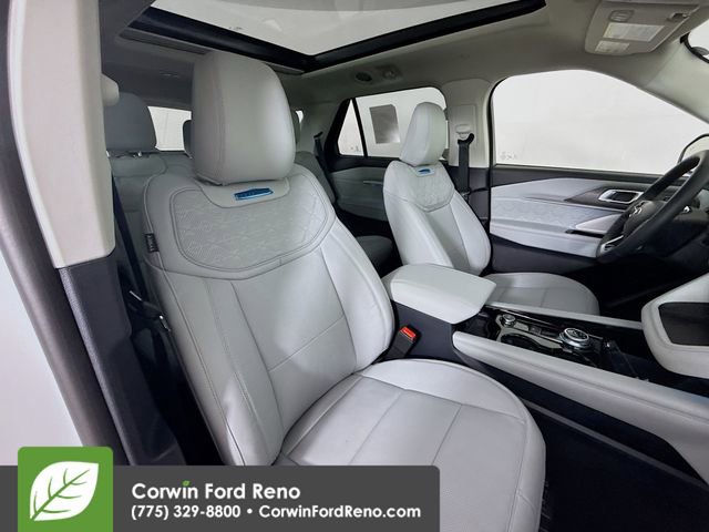 New 2026 Ford Explorer Platinum w/ LUX Leather Package AWD/4WD image 33