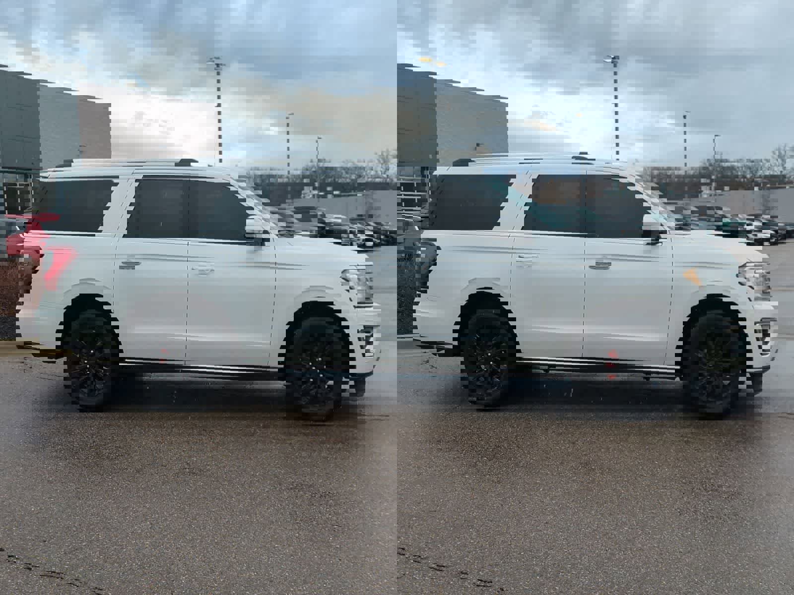 Used 2019 Ford Expedition Max Limited AWD/4WD image 9