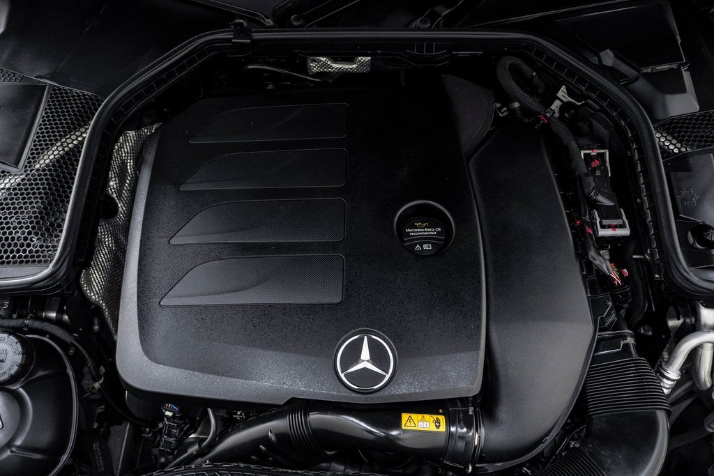 Used 2020 Mercedes-Benz C 300 4MATIC Sedan image 29