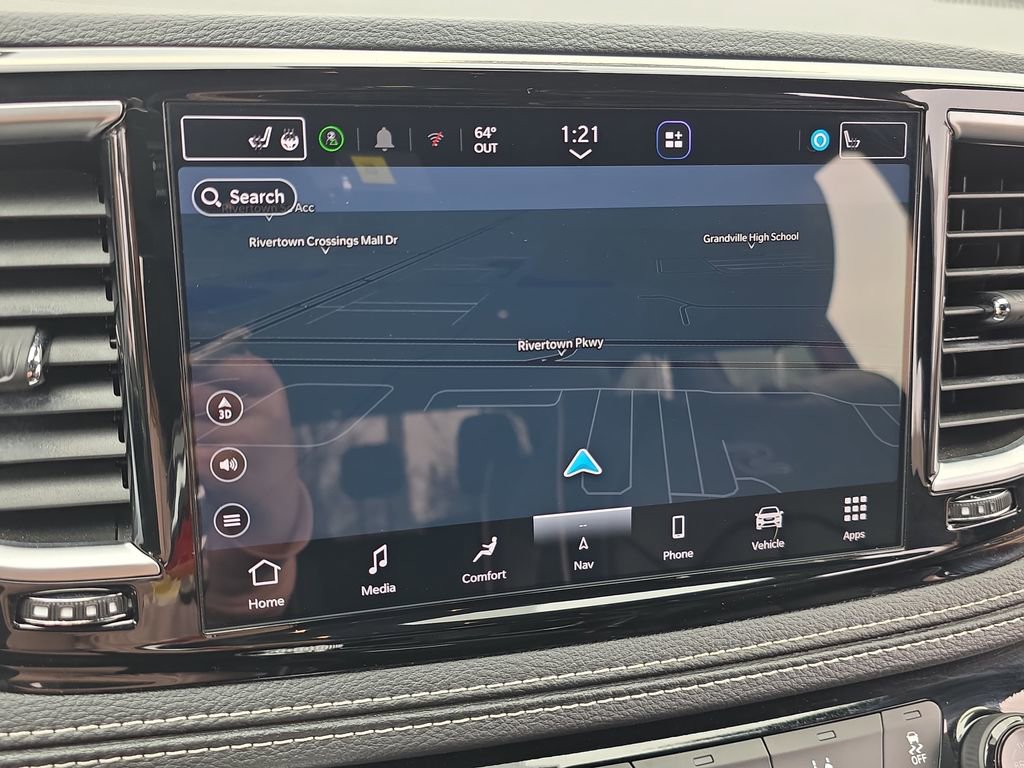 Used 2025 Chrysler Pacifica Limited image 24