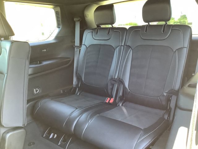 Used 2023 Jeep Grand Cherokee L Laredo AWD/4WD image 27